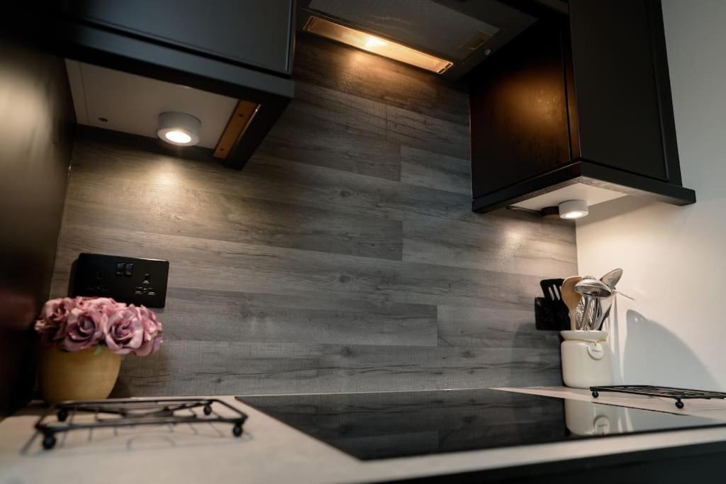Appartement And Coffee Shop